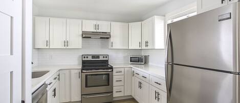 Dishwasher, dining tables