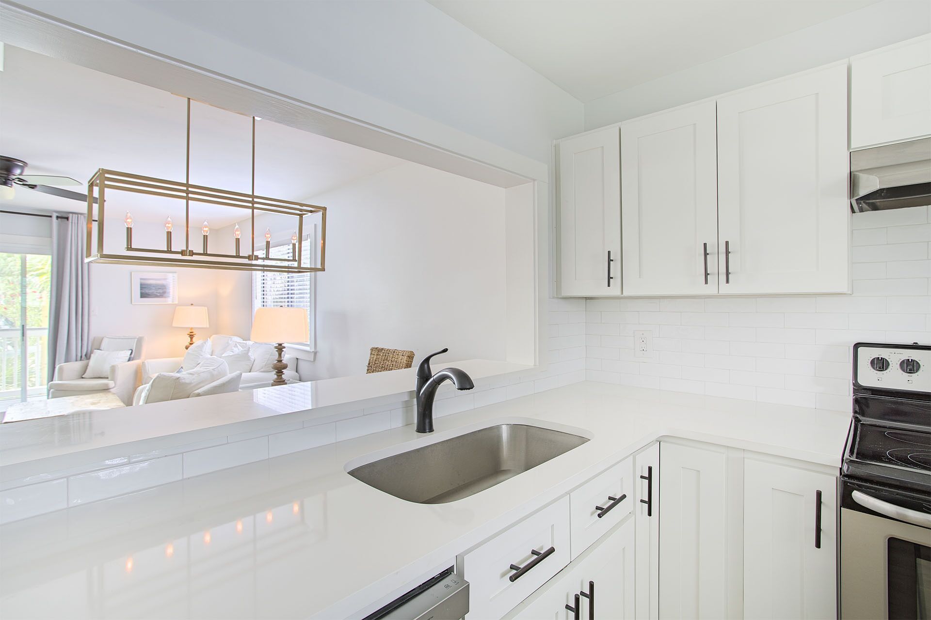 Grayton Beach Villas 101 - Scenic 30A, Steps to the Sand, Walk to Red Bar!