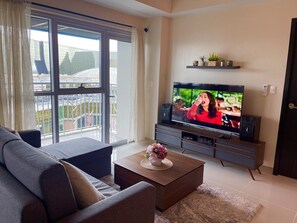 Smart-TV, Stereoanlage