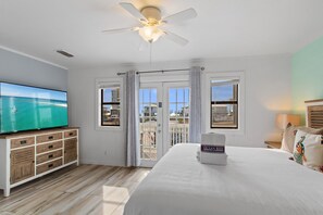 4 bedrooms, Internet, bed sheets - Rising Tide - Lakefront on 30A, Heated Private Pool, Hot Tub, Steps to the Sand! (Dune Allen Beach)