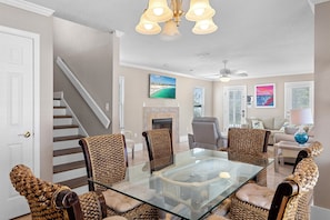 Interior - Lemon Drop - Miramar Beach, Private + Community Pool, Free Beach Service! (Miramar Beach)