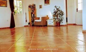 Maison, Plusieurs lits | Intérieur