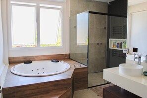 Dusche, Whirlpool