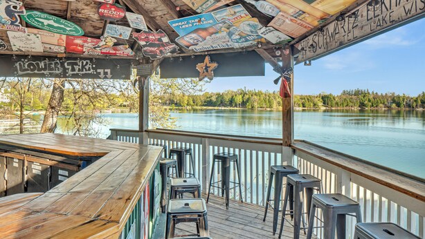 Bar (på overnattingsstedet)