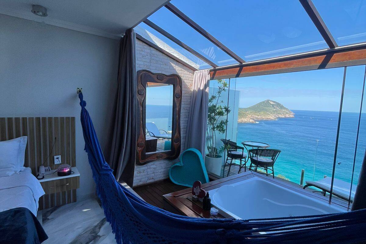 Quarto quádruplo superluxo