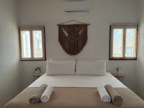 Junior Suite, Balcony, Partial Sea View | Iron/ironing board, free WiFi, bed sheets - Casa del Sol Holbox - Self Check In (Isla Holbox)