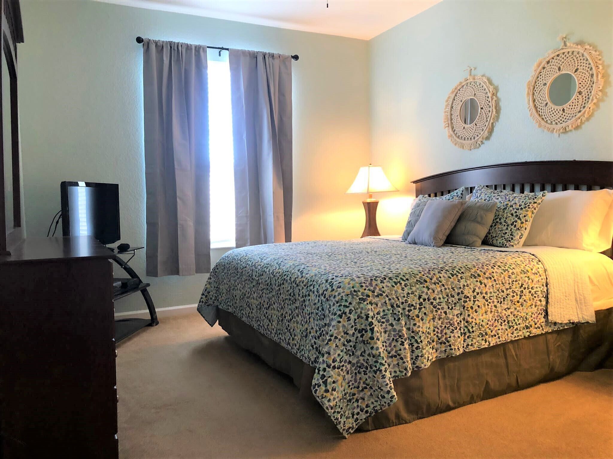 Your °O° Den and a Pool !!!