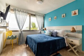 2 bedrooms, in-room safe, travel cot, free WiFi