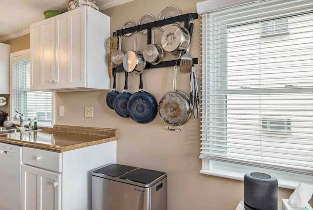 Plum Pad: Condo Overlooking the Ocean