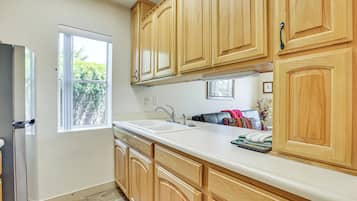 Cottage (1 Bedroom) | Interior