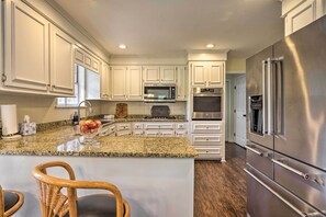 Rumah (4 Bedrooms) | Interior