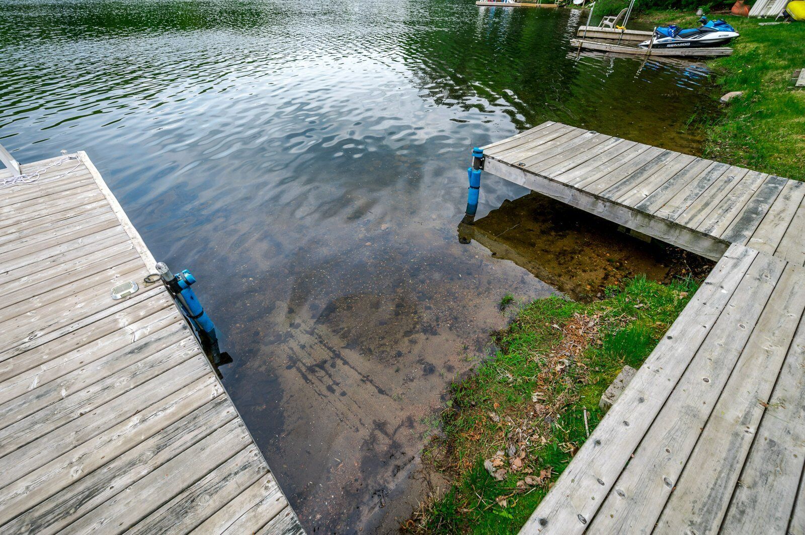 La Bella Vista Lakehouse -Lake Life Awaits: Quaint Cottage with Modern Amenities