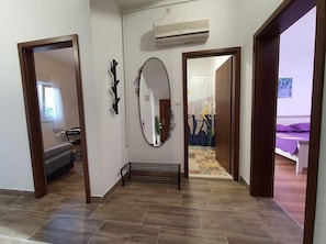 2 chambres, fer et planche à repasser, Wi-Fi gratuit, draps fournis