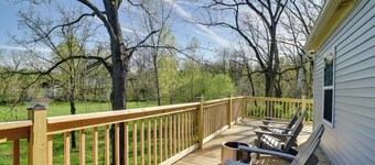 세네카 폭포의 세련된 주택에서 케이유가 와인 트레일!