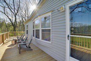 Cottage (3 Bedrooms) | Interior - Chic Seneca Falls Home on Cayuga Wine Trail! (Seneca Falls)