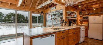 Kedar Brook Cottage on Keoka Lake