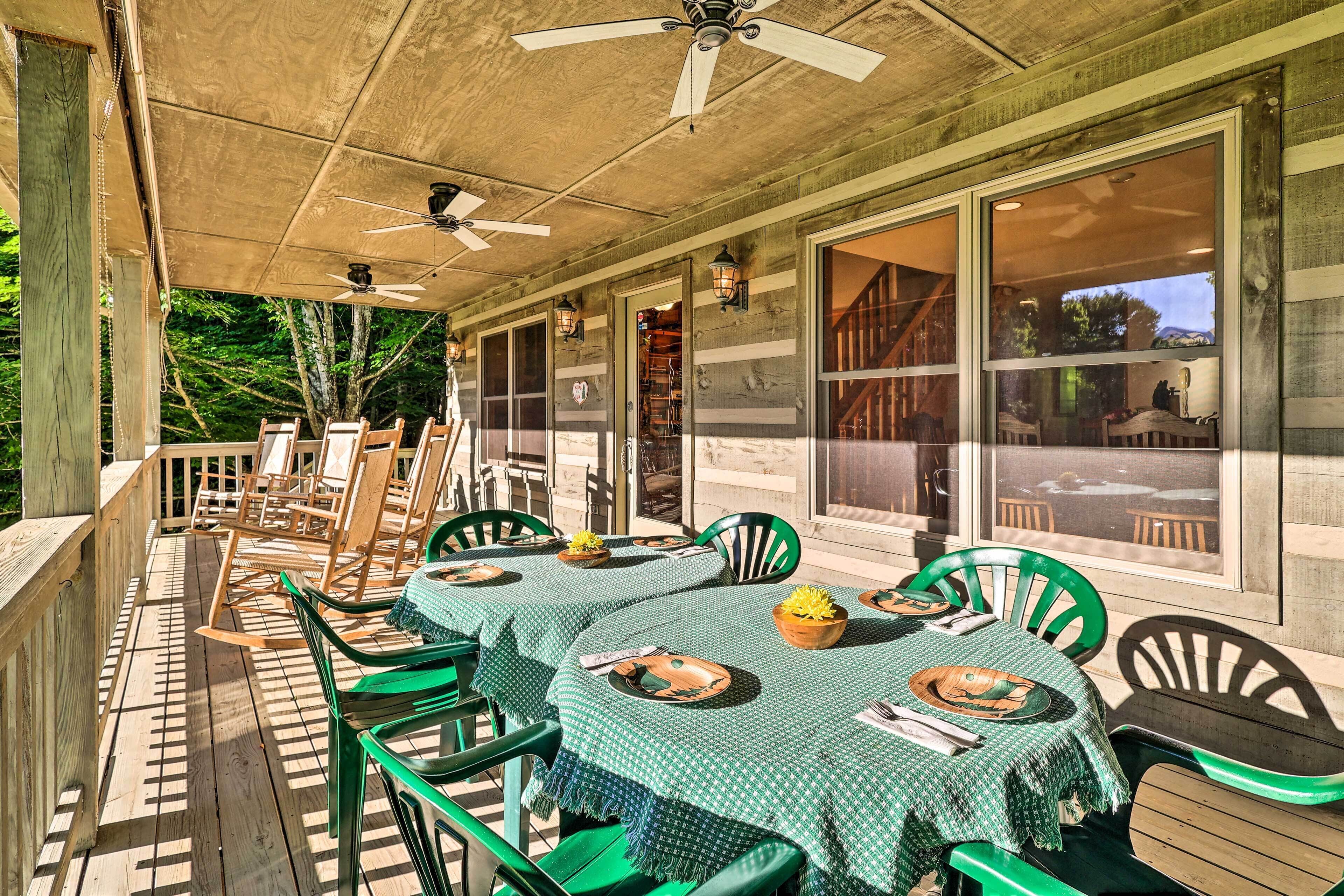 Serene Mountain Retreat w/ Hot Tub & Grills!