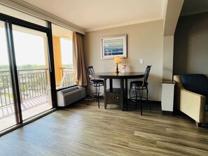 Interior - Beautiful Beach View Condo,Pool,Mz61 (Myrtle Beach)