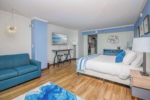 1 habitación, escritorio, tabla de planchar con plancha y wifi 