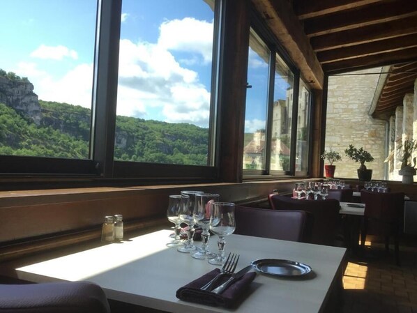Dining - Hotel du Lion D'Or (Rocamadour)