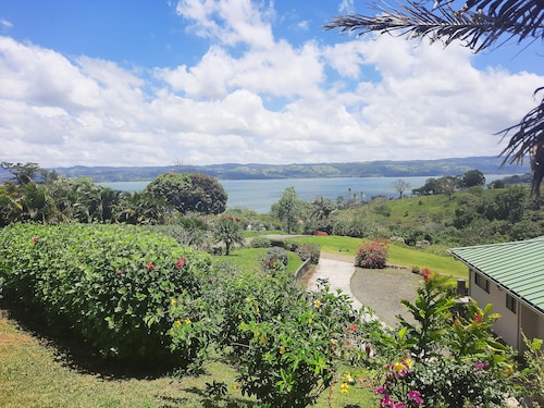 Top Rated - Stunning Lake View Arenal Suite