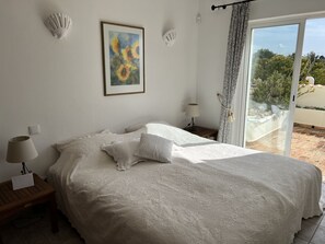 1 dormitorio, caja fuerte, tabla de planchar con plancha y wifi gratis