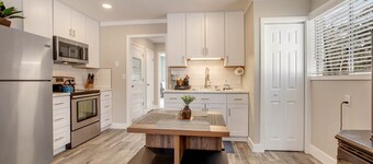 Cottage-30 day min rental-2bd,1 bath -down town darling-walk to the heart of WP
