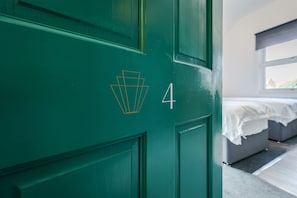 Superior Twin Room, Ensuite
