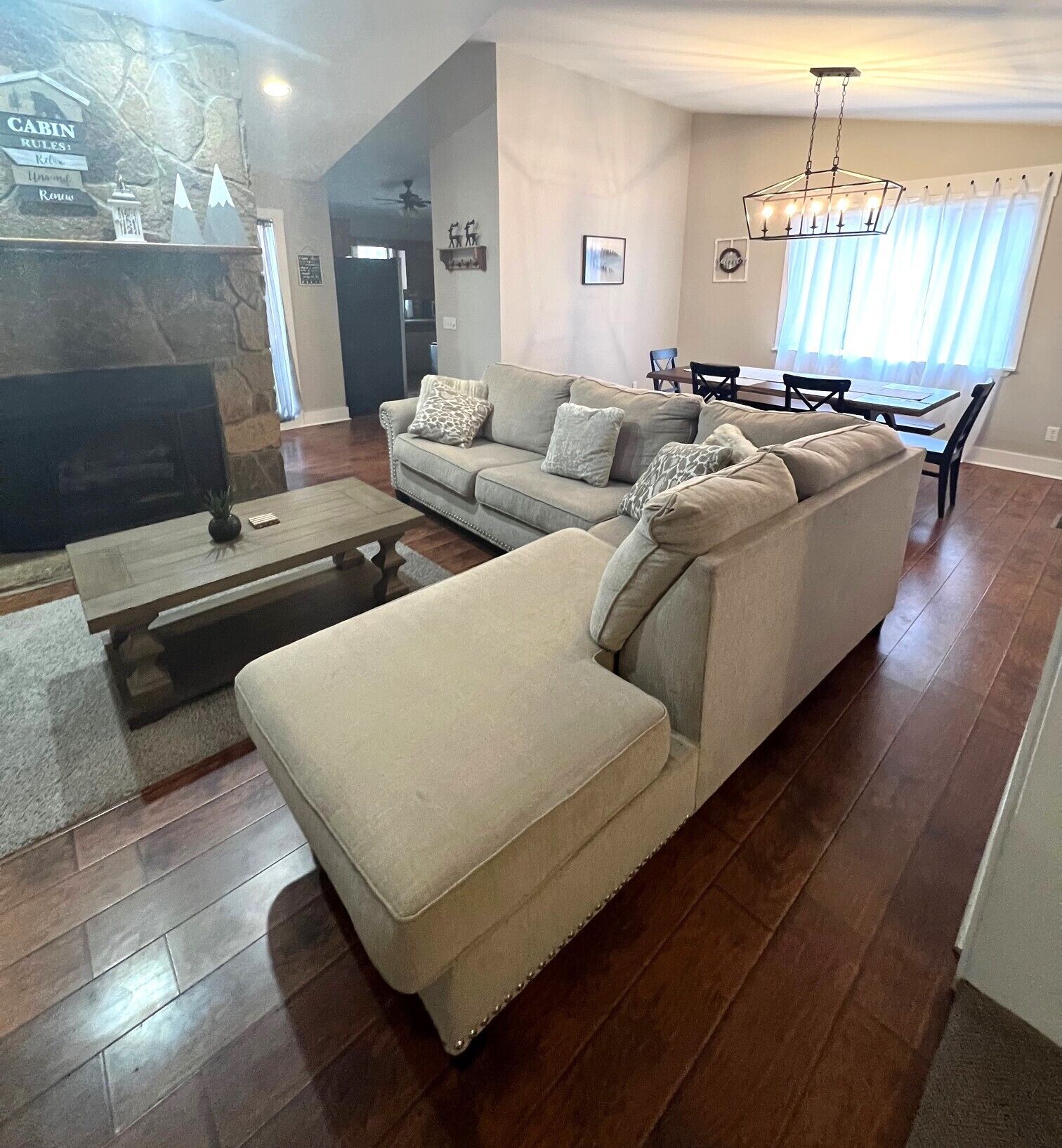 One Level Living! 6 Smart TVs; Kids Toys; Board & Arcade Games; Gas Grill; Wi-Fi