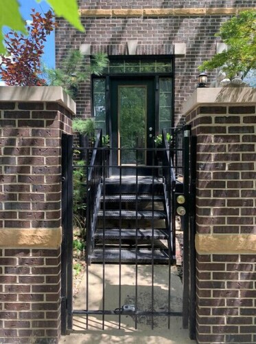 Entire Below Level Studio w/ Private Sauna