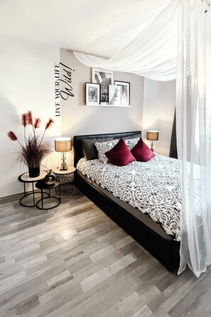 1 quarto, Wi-Fi de cortesia, roupa de cama