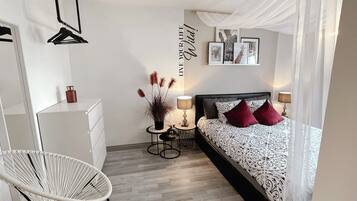 1 bedroom, free WiFi, bed sheets