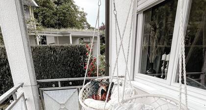 Modern vacation apartment on Lake Constance