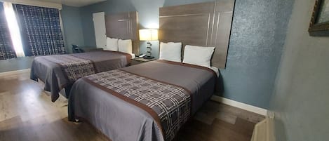 Habitación doble | Wifi gratis y ropa de cama 