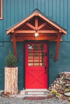 تفاصيل الفندق من الخارج