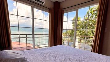 4 bedrooms