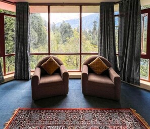 Interior - 4BHK: The ForestBound Cottage (Manali)