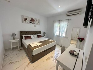6 Schlafzimmer, Bügeleisen/Bügelbrett, WLAN, Bettwäsche