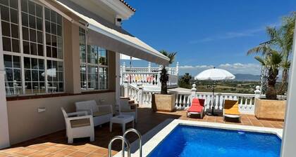 Casa Vista del Rey 77