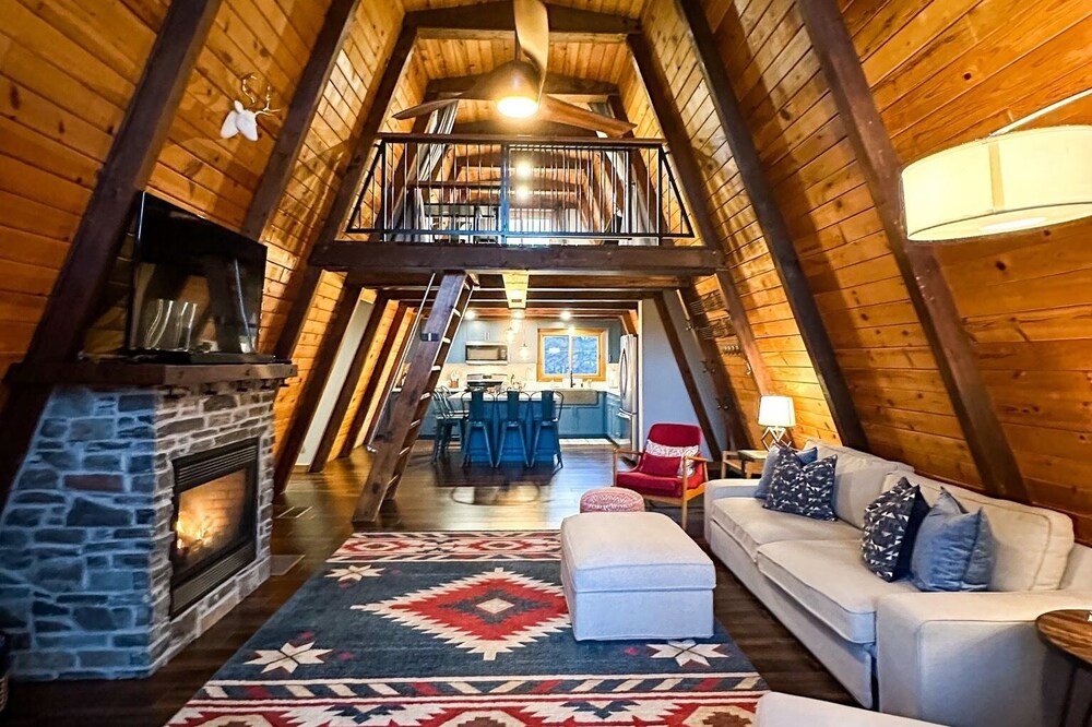 NEW Highland Pines A-Frame Chalet