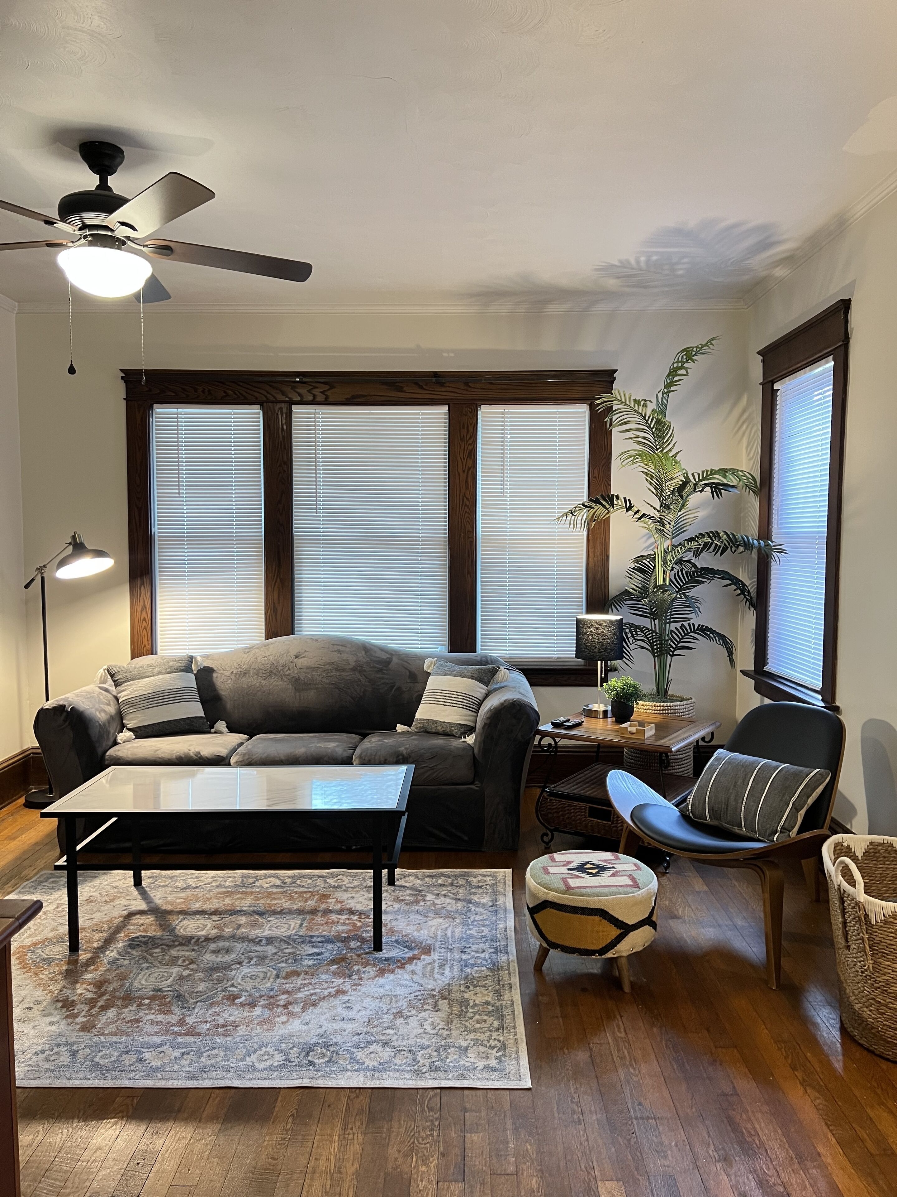 Cozy Turn of The Century Flat Near Downtown Erie, Presque Isle, & Frontier Park