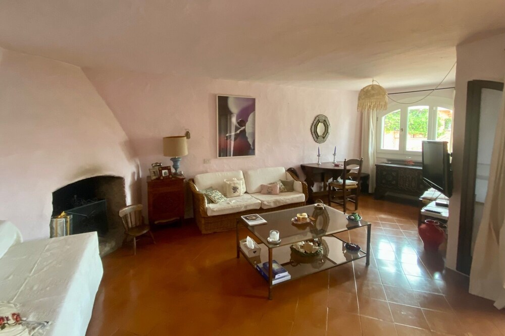 Apartment Porto Cervo central with private parking