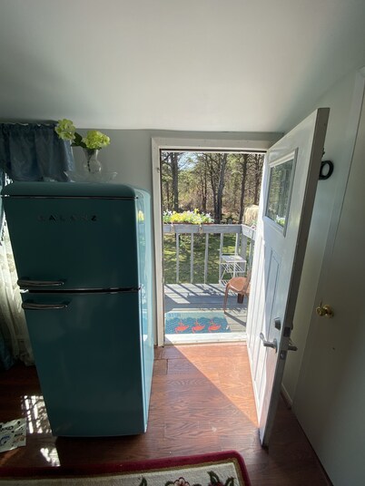 2 bedroom apartment minutes away from Gambling, Bars, Restaurants, Water Park...