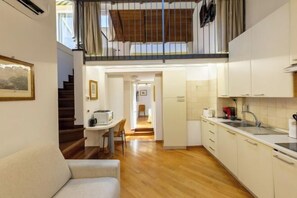 Cribs/infant beds - BolognaRoomscom - Frassinago Deluxe (Bologna)