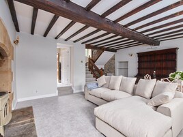 Televisión de pantalla plana, reproductor de DVD