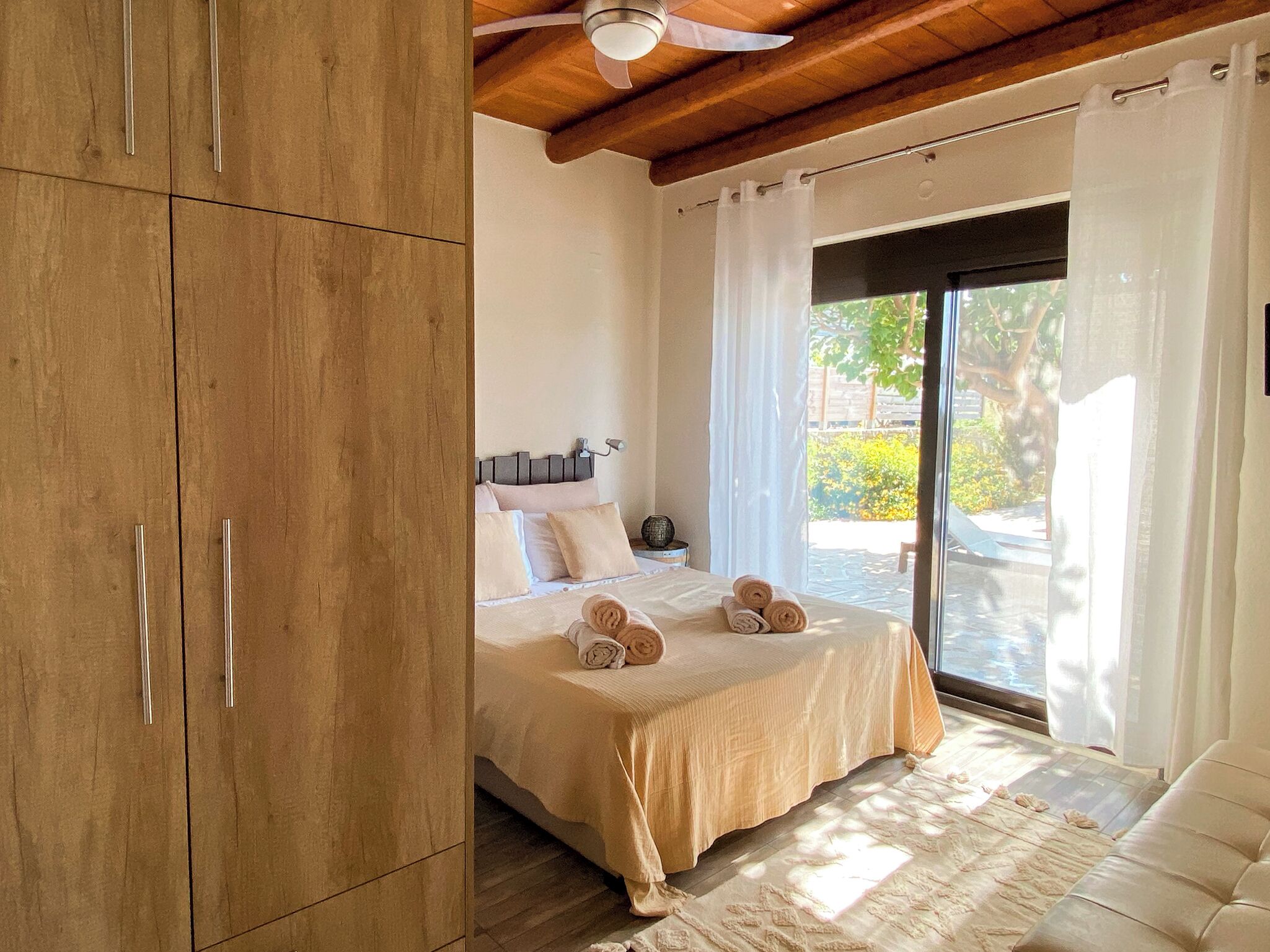 Beautiful villa at the foot of Psiloritis with private pool!