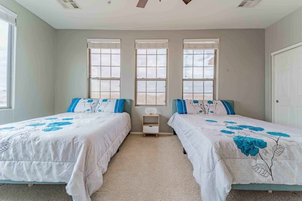 Best Family Friendly Desert Paradise Home