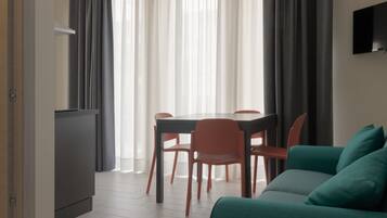 40-Zoll-Smart-TV mit Digitalempfang, Fernseher, Computer