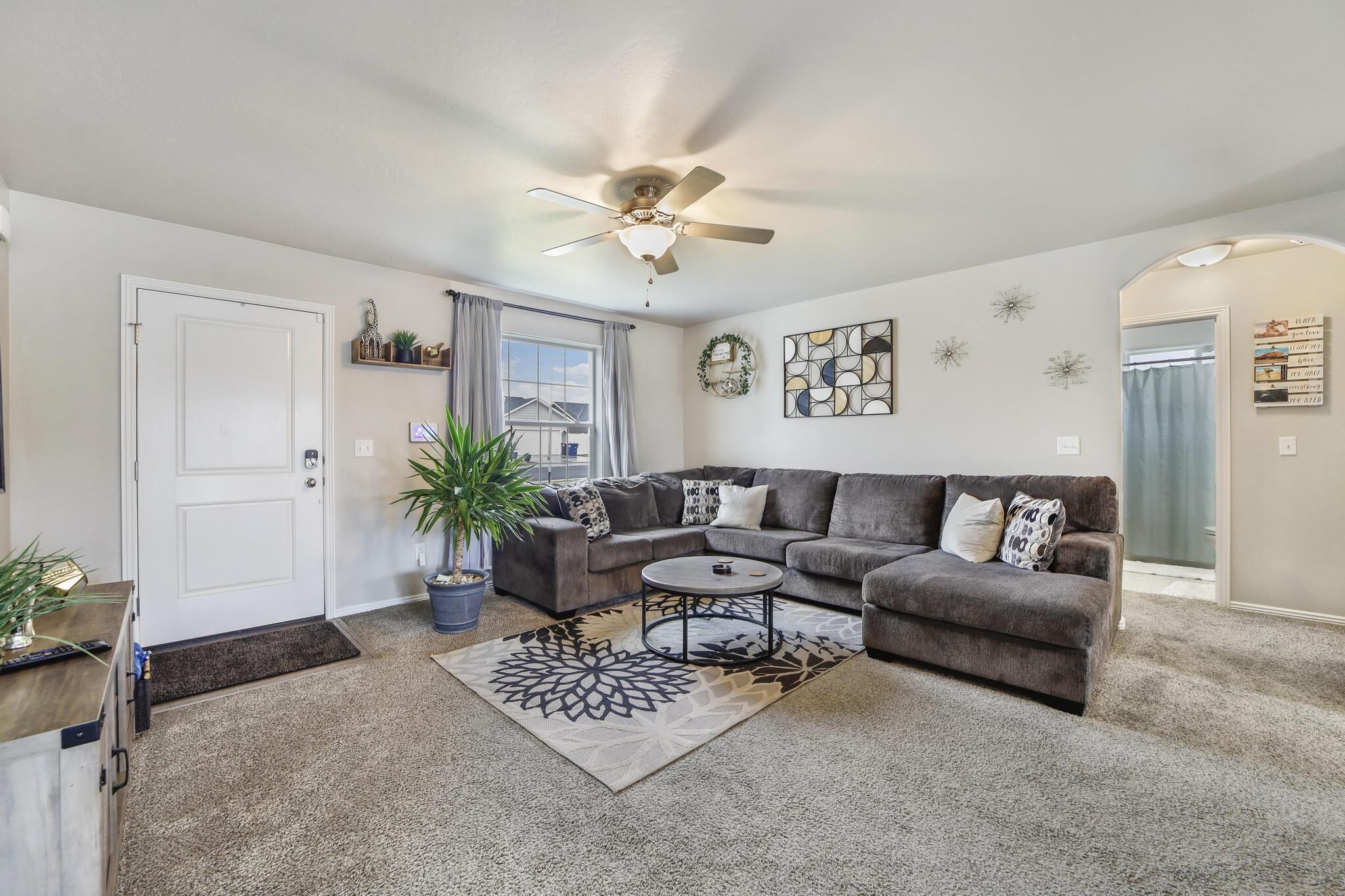 New! Clean 4 bedroom home TF