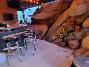 Bar (en la propiedad)